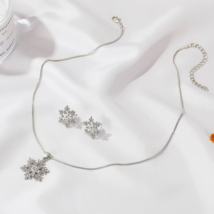 3pcs Snowflake Necklace Set With Rhinestones Earrings