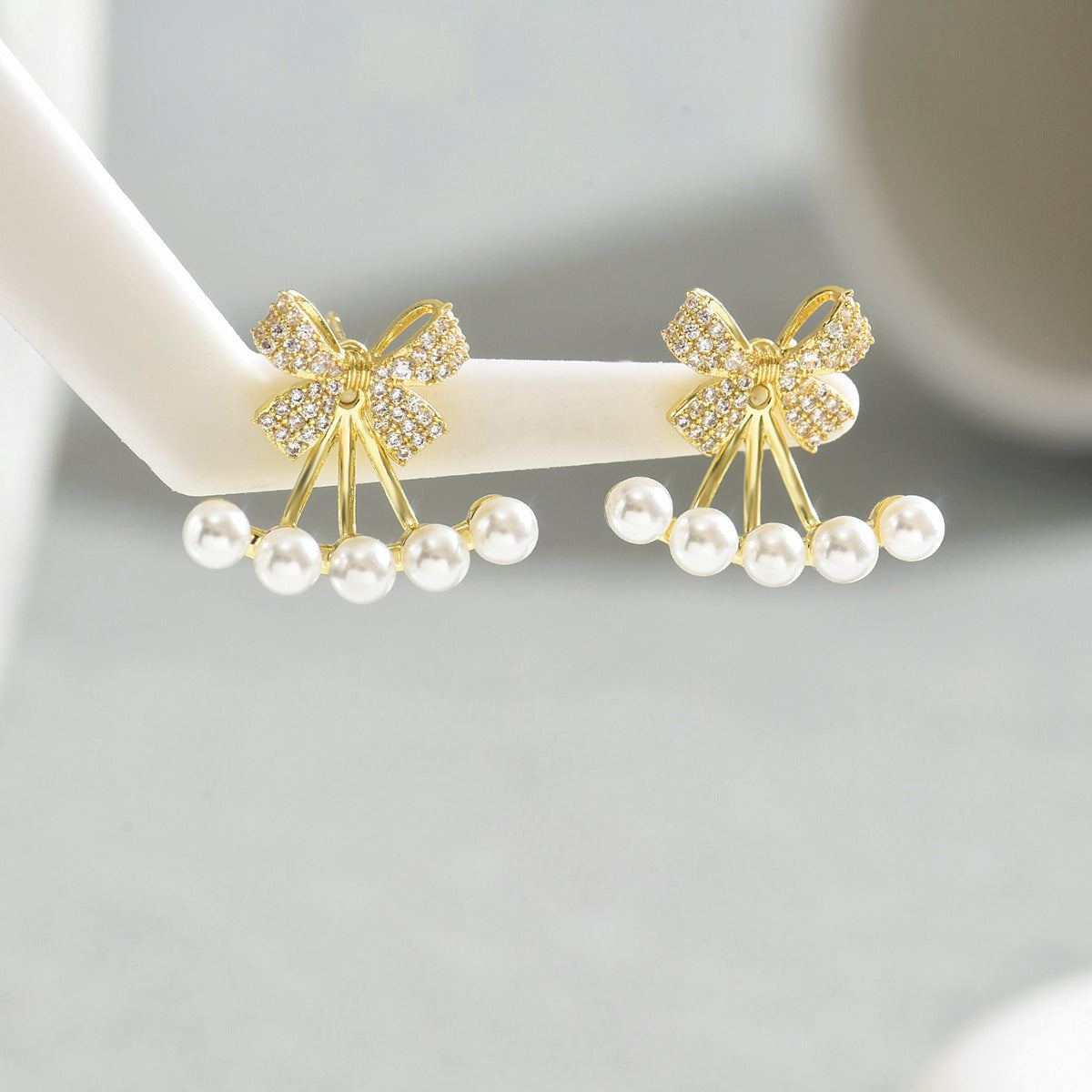 Simple Earrings Female Inlaid Zircon Bow