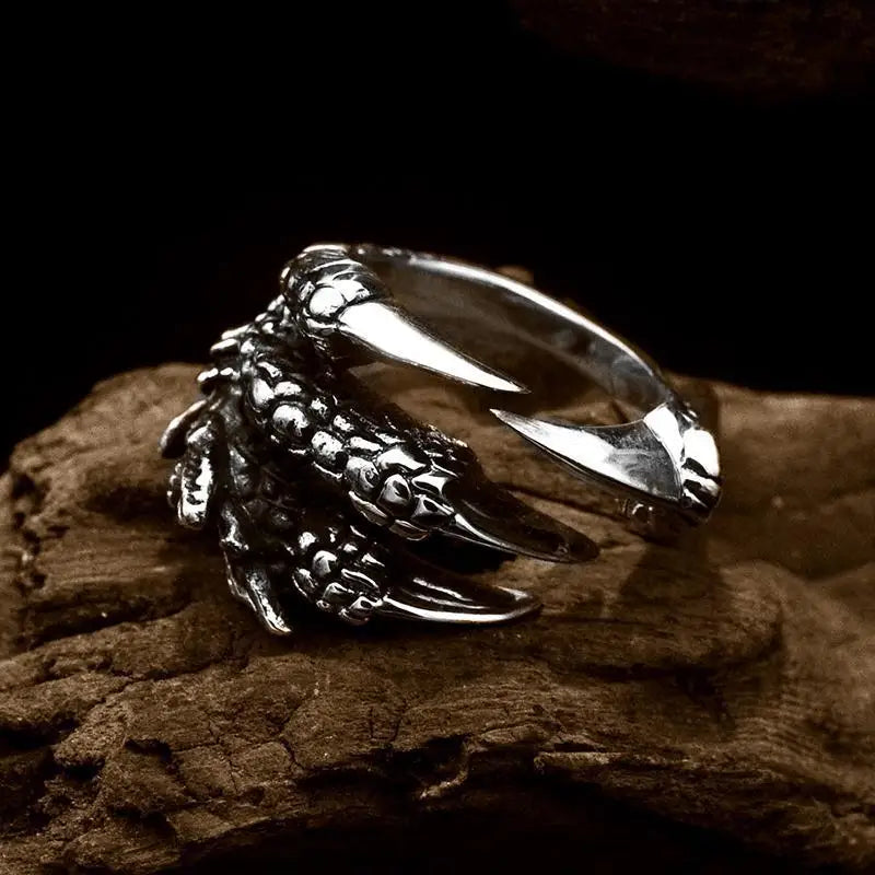 Retro Dragon Ring