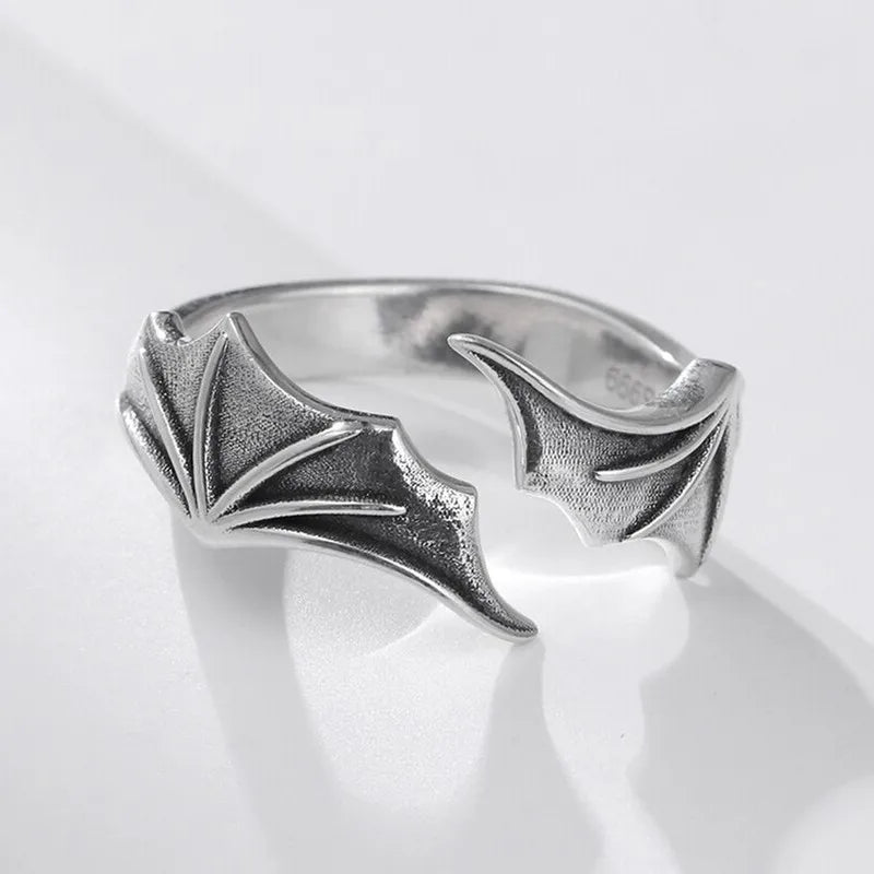 Retro Dragon Ring